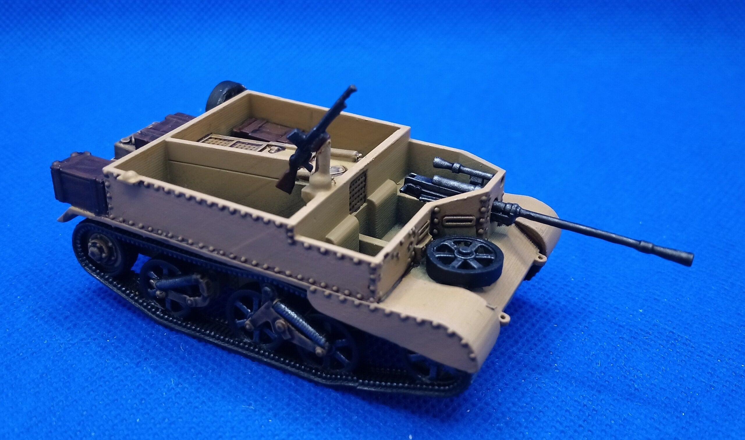 Universal Carrier with 25mm SA34 by Ludocortorum - Wargaming3D