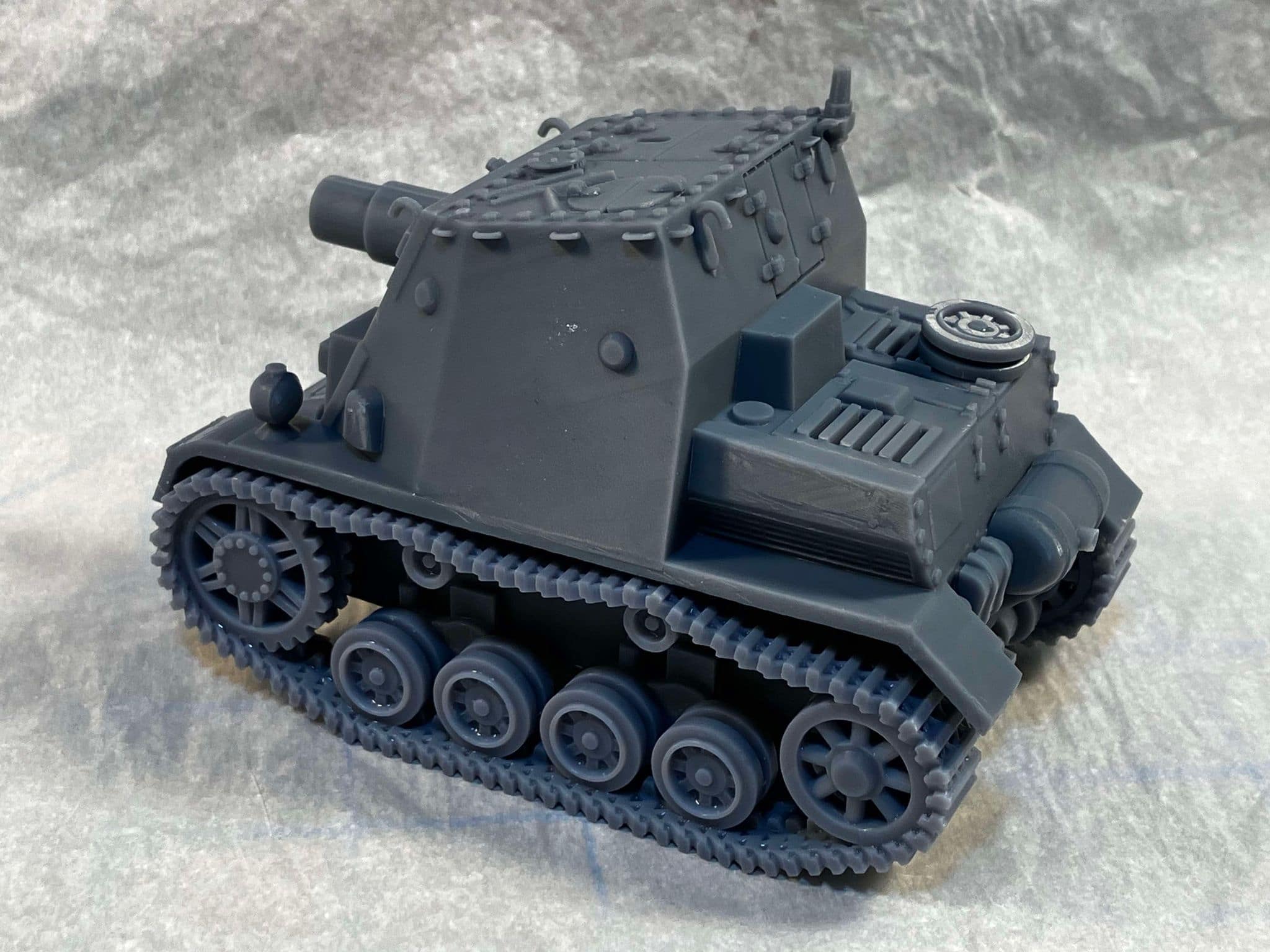 Maquette de Char en plastique Sturmpanzer IV + Intérieur 1/35