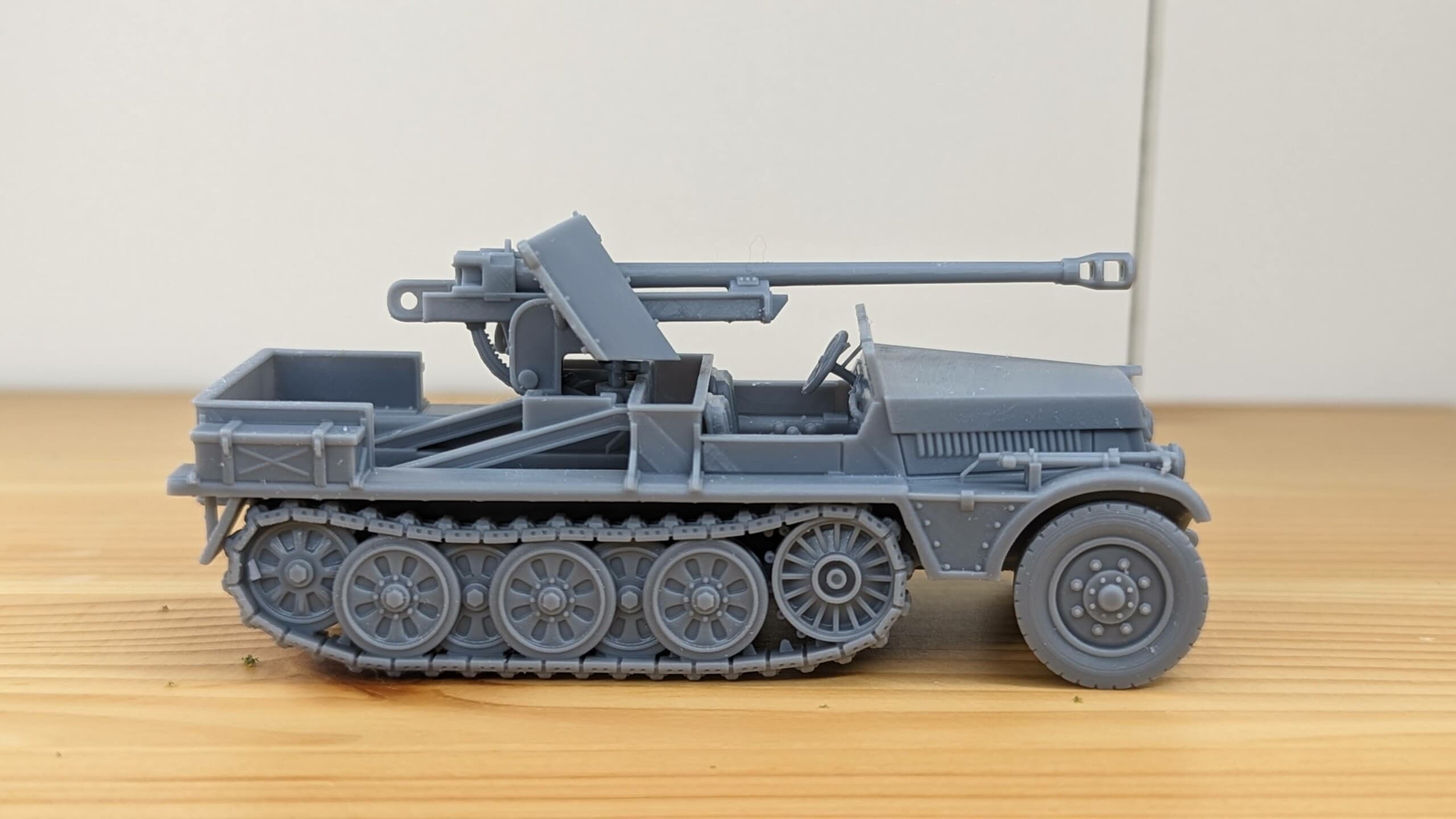 Ballistics×HALF TRACK PRODUCTS Half-track Sd.Kfz.10/5 with armor and 5cm PAK 38 + Crewmen