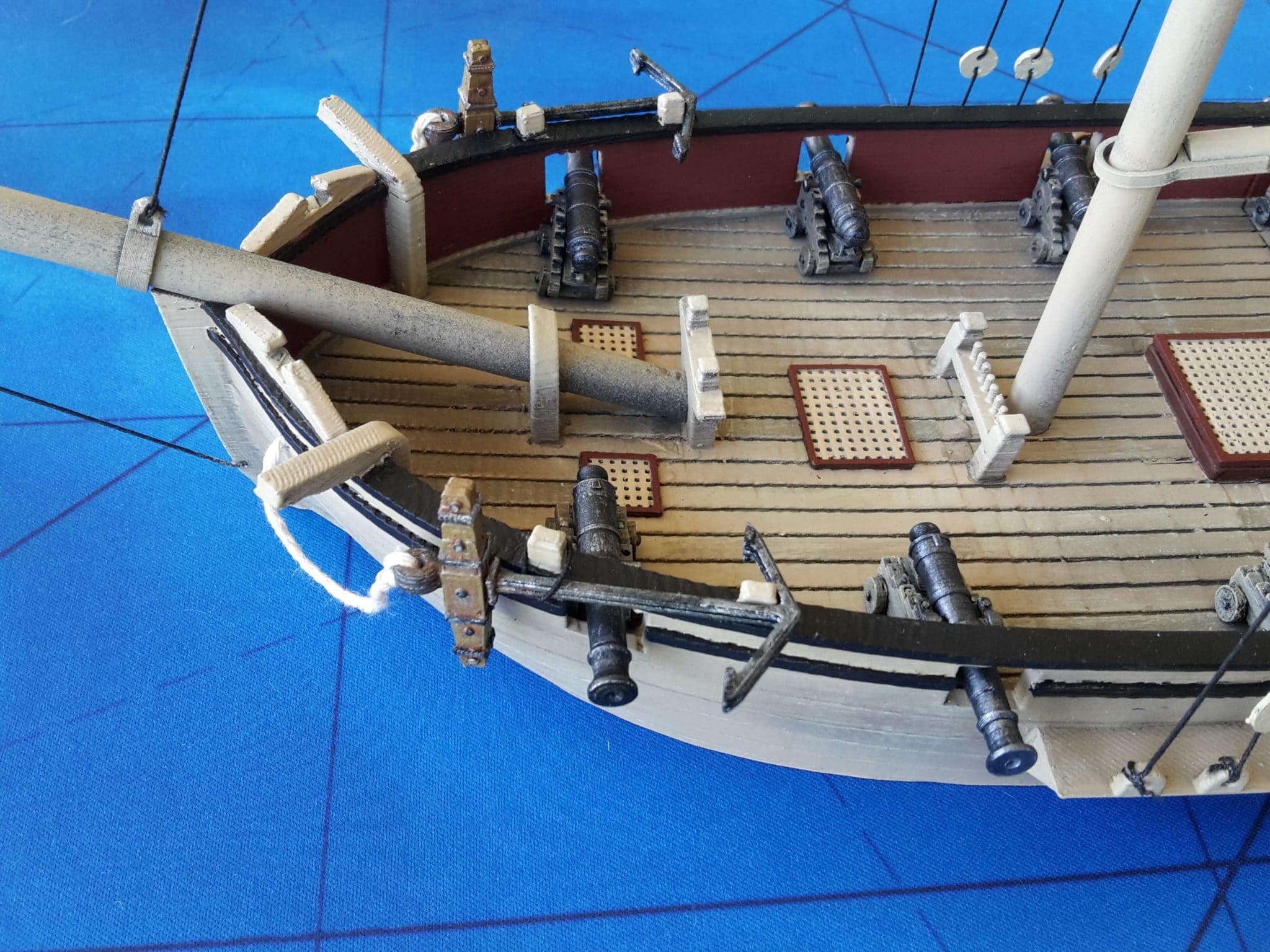 28mm 10 Gun Sloop by Ash and Stone - Wargaming3D