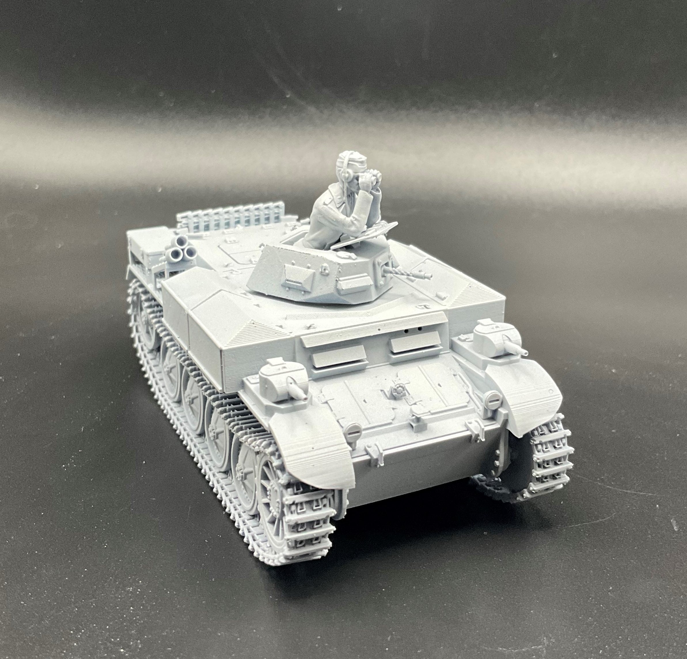 PzKpfw (Flammpanzer) II Flamingo German WWII Flamethrower Model Kits